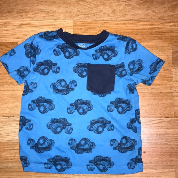 Bundle of Boy Tops - Picture 3 of 3